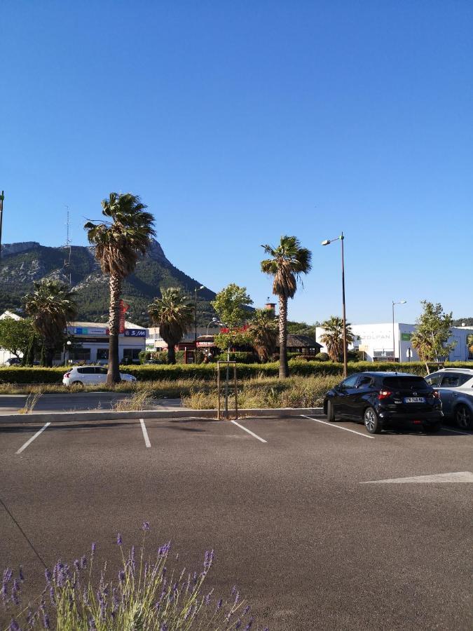 Studio A 15 Minutes Des Plages La Valette-du-Var Dış mekan fotoğraf